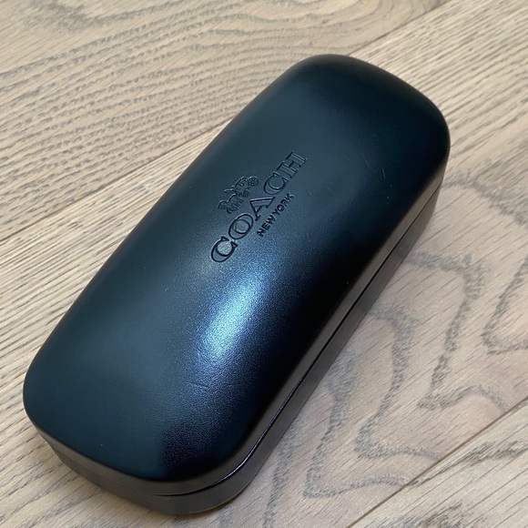 Coach New York Hard Shell Glasses Case in Black - Picture 5 of 5